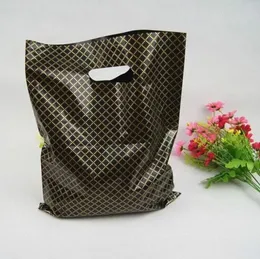 50pcslot Black Lattice Large Plastic Shopping Bags Thick Boutique Gift Clothing Packaging Plastic Gift Bag With Handles6552561