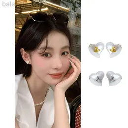 Designer Fashion Viviene Westwoods Empress Dowager Saturn Love Earrings Female Gentle Temperament Pearl Earrings