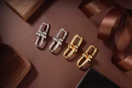 Tiff Earrings Designer Luxury Fashion Jewelry 23 Summer New Seiko Brass Material Ring and Loop Backle Advanced Sense Fashion Simple Earrings Jewelry Accessory