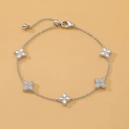 Charm Bracelets Women's Fashion Bracelet Zircon Flower Clover Design Adjustable Bracelet Party Wedding Jewelry Accessory 231009