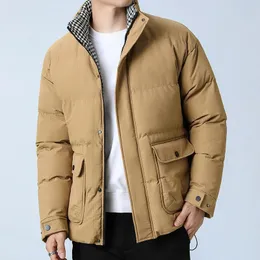 Męskie kurtki zagęszczony ciepły płaszcz Solidny kolor Plaid Casual Top Młodzieżowe stojak na obrożę M5xl luźna ładunek bawełniana kurtka 231009