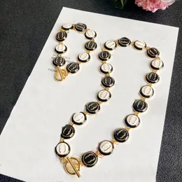 Шаблоны ожерелья браслет набор 18K Золотая латунная медная мода Женская Дизайнерская ожерелья Кокер подвесной цепь имитация жемчужины Свадебные украшения