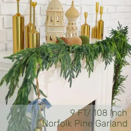 زينة عيد الميلاد 108 "9ft Garland Norfolk Pine Faux Greenery Greenery الزهور الريفي الجدول العداء