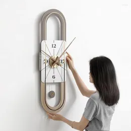 Duvar Saatleri Ahşap Ev Saati Dekorasyon Hediyesi El Eşsiz Yuvarlak Oturma Odası Parçaları Modern Beyaz Reloj Pared Dekor