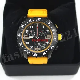 S183 Zegarki designerskie Montre Mens Watch Endurance Pro Avenger Chronograph 44 mm kwarc zegarek Wysokiej jakości wiele kolorów gumowe paski męskie zegarki szklane