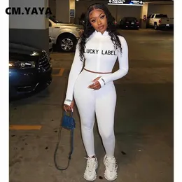 سراويل سراويل للسيدات المكونة من قطعتين CM.Yaya نشط Lucky Label Termbroidery Women Tops Zipper Tops Legging Pant Set TrackSuit Outfit مطابقة مجموعتين من قطعتين 231011