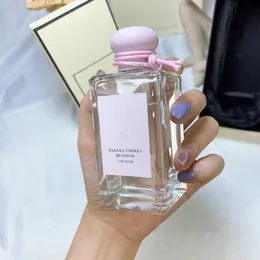 Hohe Qualität für Frauen Duft Parfüm Flasche Extrait Eau de Parfum Sakura 100ml EDP Erstaunliche Geruchsspray Schnelle Lieferung