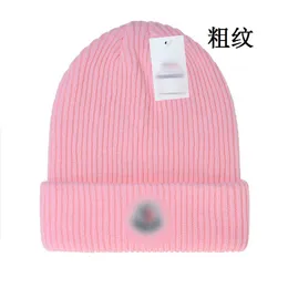 Monclair Designer France Skull Caps Bordado Emblema Chapéu de Lã Masculino e Feminino Gorro à prova de quente e frio Versátil Proteção de ouvido Chapéus de inverno de malha a1