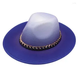 Bérets dégradé Fedora femmes hommes Jazz chapeaux britannique automne hiver Trilby pour unisexe mode robe à bord plat chapeau avec bande de chaîne