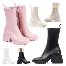 Betty Boots Designer Designer Womens Over the Knee Rain Square Toe Booties 플랫폼 방수 Welly Shoe Ankle 지퍼 두께 Mohair Sock High Winter Rainboots Bottes