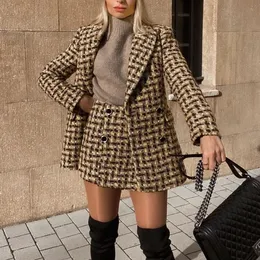 Dwuczęściowa sukienka Xeasy Women Tweed Twopiece Set Set Plaid Vintage Office Dame Bleazer Blazer Blazer Kobieta Slim High Taist Shorts Suit 231010