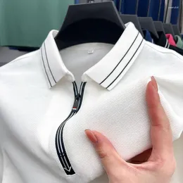 Męskie polo letnie moda mężczyźni z miasteczką koszulka z polo t-shirt Business Casual Męskie ubrania krótkie rękawy wszechstronne topy