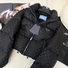 Designer-Down-G-Daunenjacke für Damen, FF-Parkas, TB, neue Winter-CD, kurze BB-Daunenjacke in weißer Ente, dreieckig, dunkle Narbung, hohe Qualität