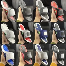 High Quality Slippers 13 Black Cat Bred 11 Hydro Slippers Women Men 13s Chicago Gym Red Black Slides Slippers Summer Beach Casual Fashion Sandals Size 36-47