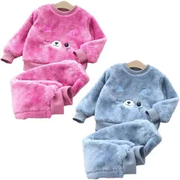 Pigiama invernale Baby Boy Girl Addensare Pigiama Set Flanella Pile Bambino Bambino Caldo Catoon Indumenti da notte Bambini Home Suit 0-6Y 231012