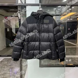 Men's Down 2023 Winter Bread Jacket Women's Designer Detachable Vest New Luxury Brand Waterproof Thickened Warm Windproof Outdoor Wear 5x