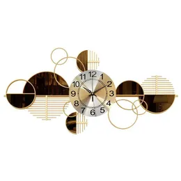 壁の時計ノルディックライトラグジュアリーリビングルームホームデコレーションパーソナライズされたクリエイティブアイアンワーク時計ドロップデリバリーガーデン装飾dhp9n