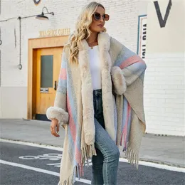 Xales Inverno Jacquard Weave Manto Grosso Listrado Poncho Casaco Mulheres Gola De Pele Grande Pêndulo Batwing Mangas Soltas Cardigan Xaile Cape 231012