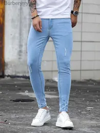 Męskie dżinsy 2023 NOWOŚĆ MĘŻCZYZN STRINS CUDNY DIANS PROJEKTOWANIE ELASTYCZNE STRACE DERNIM PENTY PENTY JEANS STREETWEAR SKY BLUE MODE JEANSL231011