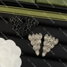 Newesr Diamond Stud örhängen Kvinnor Black Crystal Earrings Eleganta personlighet Earndrops With Box