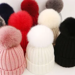 Şapka Kadınlar Sonbahar ve Kış Orijinal Kürk Yün Şapka Tilki Saç Top Örme Şapka Korece Versiyon Çok Saç Saç Top Şapka Sıcak Ebeveyn-Çocuk Şapkası