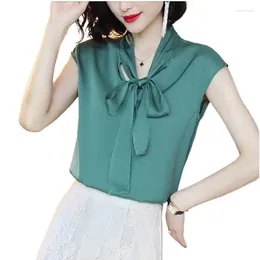 Kvinnors blusar 2023 Spring Summer Ladies Elegant V-Neck Lace Up Acetate Satin Shirt Versatile Basic Short Sleeve Ice Silk Top for Office