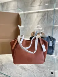 Nova bolsa de viagem prática para presbiopia, bolsa de múmia, outono e inverno, bolsa tote de designer de moda, bolsa crossbody de ombro, grande capacidade, ultramarinosbags000