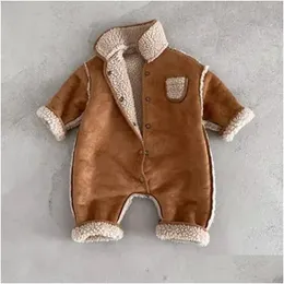 Rompers Rompers 7403 Pre-Sale Baby Jumpsuit Autumn Winter Retro Suede Thick Lambool Cloth Climbing 230927 Baby, Kids Maternit Otdsz