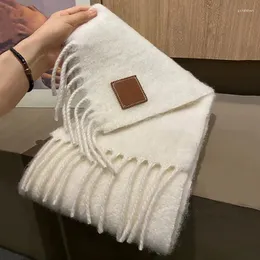 Battaniyeler 220 30cm Klasik Lüks Sıcak Eşarp Kış Kadınlar Tiftik Püsküllü Yumuşak Yumuşak Yumuşak Yumuşak Kırıcı Kadın Şal Sarpı Şeker Battaniyesi