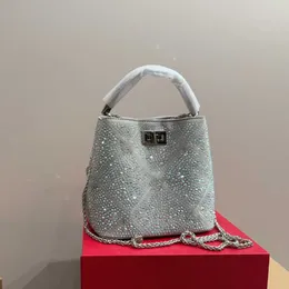 NEW Luxury Designer Bucket Bags Elegant Diamond V Letter Crossbody Bag Women Solid Color Evening Handbag Design Shoulder Tote Bag 231013