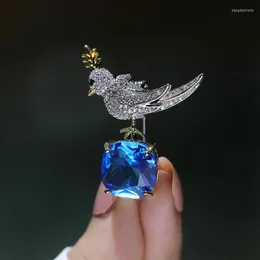 Brosches kvinnlig enkel blå kristall söt fågel för kvinnor lyxig kreativ personlighet djur brosch corsage kostym bankett prom pins247s