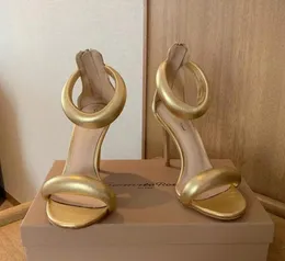 Moda Gianvito 105 cm Salto Stiletto Sandálias salto alto para mulheres verão sapatos de grife de luxo dourado couro de bezerro pé strap6971202