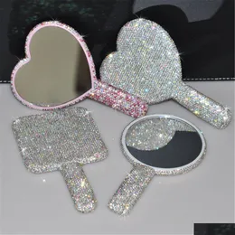 Kompakta speglar Kompakta speglar Luxury Diamond Hand Mirror Love Heart Handhandtag Makeup Cosmetic Beauty Tools Handheld Vanity Make DHXQV