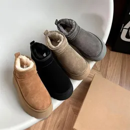 2023 Ultra Mini Plataforma Bota Diseñador Mujer Invierno Tobillo Australia Botas de nieve Fondo grueso Cuero real Botines cálidos y esponjosos con 242E