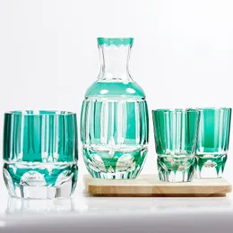 Japanischer Stil Handwerk Edo Kiriko Glass Set Shochu Sake Cup 1 Flasche und 2 Tassen Glasgrün handgeschnittene Whiskybrillen