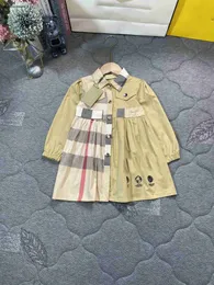 khaki lapel dress for girl designer plaid cloth Kids frock Size 90-140 CM Splicing design Long sleeved Child skirt Oct10