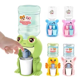 Kök spelar mat mini barn dubbla vatten dispenser leksak med söt rosa blå kall varm juice mjölk dricka fontän simulering kök leksaker 231013