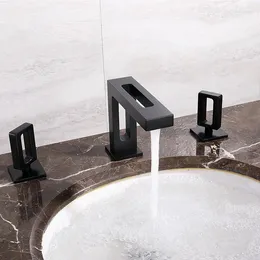 Grifos de lavabo de baño Diseño de calidad superior Grifo de latón 2 manijas de palanca 3 orificios Grifo artístico de 8 pulgadas generalizado
