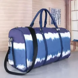 Haute qualité mode hommes femmes sacs à bandoulière de luxe en cuir PU voyage sac de sport marque bagages sacs à main grande capacité Sport sac à dos en plein air