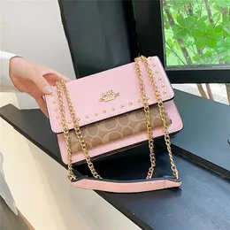 Nytt högkvalitativt mode One Shoulder Diagonal Straddle Chain Bag Versatile Women's Underarm Small Square Ladiescode 2879