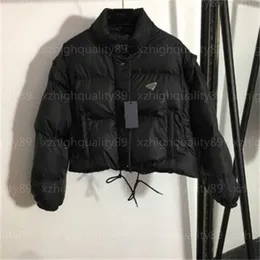 Puffer Coats designer kurtka kobiety w dół płaszcz metalowy literę trójkąt moda z długim rękawem kamizelka na szyję odłączane rękawy zimowe kurtki kobiety krótki top