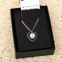 Luxury Quality Charm Pendant Heart Shape Necklace In 18k Gold Plated Have Stamp Box Chain Design PS4652A