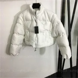 Designer Down Coat Women Quilted Jackets Womens Jacket Fashion Short Puffer Coat Long Sleeved Standing Neck Dual Pockets Solid Color Luxury Winter Coats