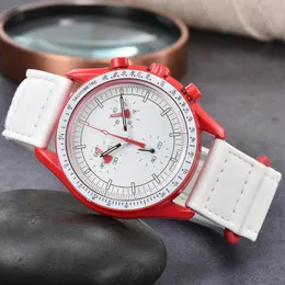 男性用のオメグの腕時計2023メンズウォッチ6針のすべてのダイヤルワーククォーツワシュタックトップクロノグラフクロックファッションアクセサリーギフトムーンズウォッチスタイル
