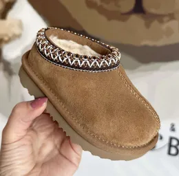 Småbarn Tasman II tofflor Tazz Baby Shoes Kids Chestnut Fur Slides Sheepskin Shearling Classic Ultra Mini Boot Winter Mules Slip-on Wool Little Big566