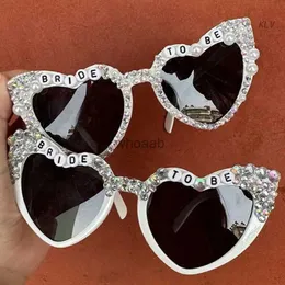 Sunglasses Bachelor Party Sunglasses with Bride To Be Letter Heart Shape Frame Sunglasses for Woman Girlfriend Taking Photo Tools YQ231014