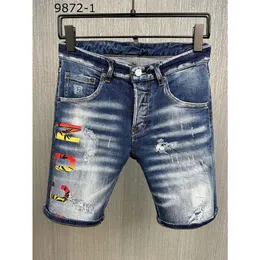 Jeans homem shorts curto denim para azul verão meia calças homens calças buraco botão de metal dsquar magro magro patchy água lavado maple leaf designer top-qualitysml