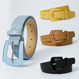 Bälten Kvinnor Imitation Woven Straw Mat Belt Fashion Harts Need Puckle Midje Strip Simple All-Match Jeans Dress Pu Leather