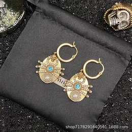 New designed Dangle rivet skull pin women earrings ear hoop punk style hip-hop trend ladies earring studs E01000224f