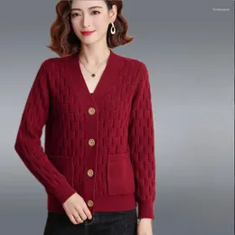 Malhas femininas 2023 mulheres primavera outono solto com decote em v camisola jaquetas femininas de meia-idade casacos de malha senhoras sólido cardigan outerwear a311